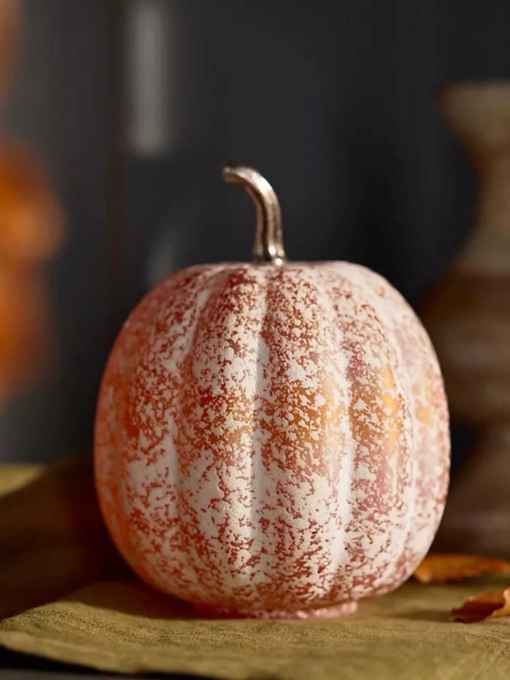 NWT Anthropologie 6" Frosted Glass Pumpkin